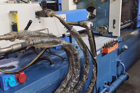 采購(gòu)二手注塑機(jī)時(shí)需要注意哪些？掌握這幾點(diǎn)幫你避開采購(gòu)誤區(qū)