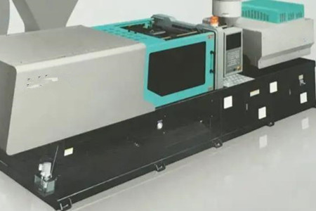 塑料注塑機的輔助設(shè)備有哪些？京瓊介紹！