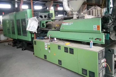 果筐注塑機(jī)廠家報(bào)價(jià)應(yīng)注意哪些問題？重點(diǎn)關(guān)注這9點(diǎn)！